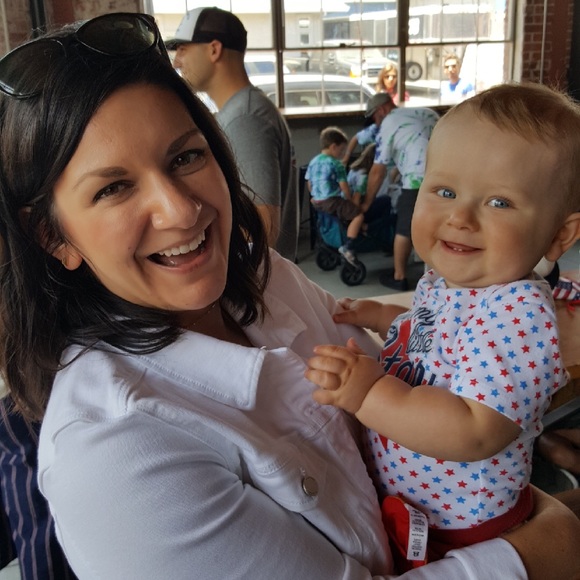 Meet your Posher, Gina - Picture 3 of 4